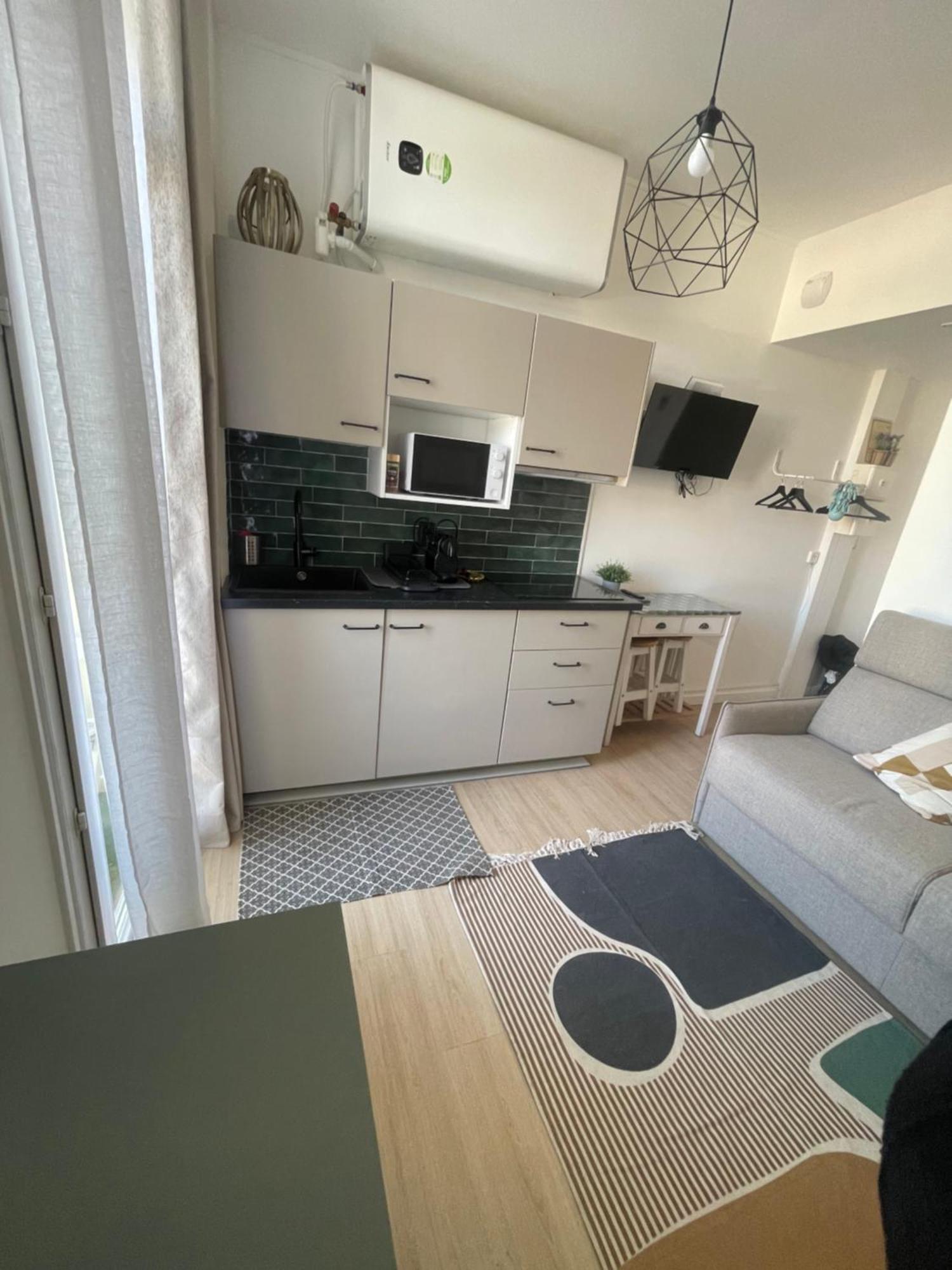 Cosy Studio En Face De La Gare นีซ ภายนอก รูปภาพ